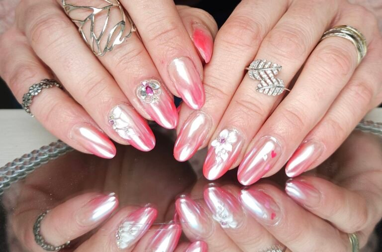 Babyboomer rose chrome avec fleurs 3D & Bijoux strass