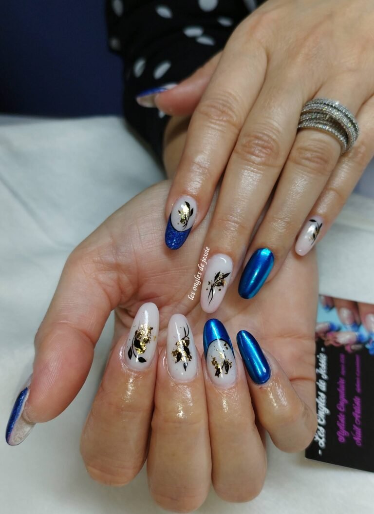 French bleue chrome pailleté & Feuillages Or