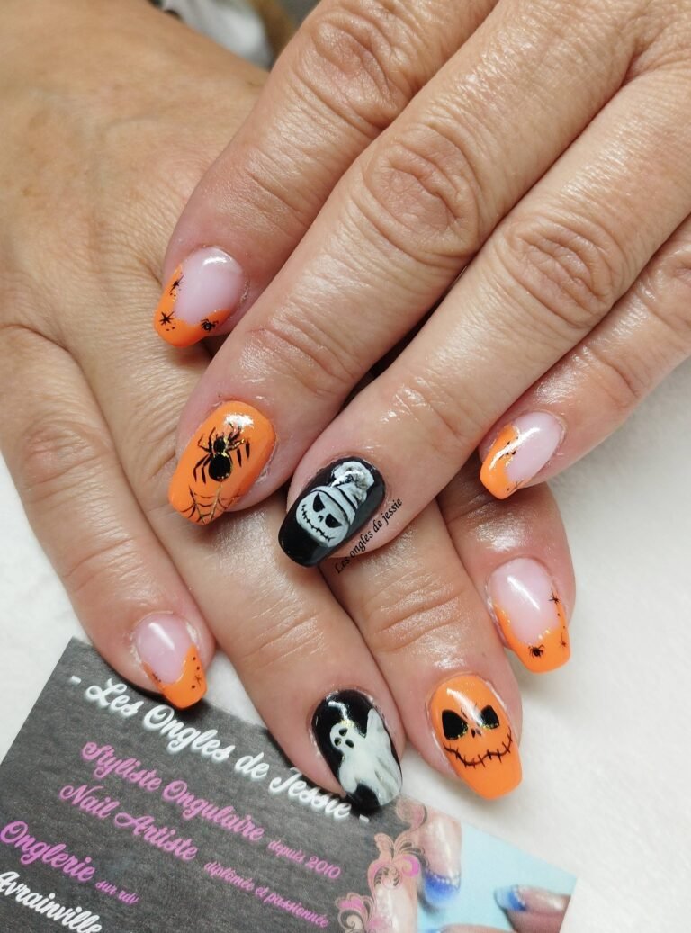 3 Manucures Halloween en orange et noir